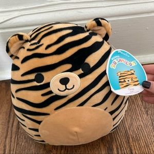 BRAND NEW Tiger Squishmallow